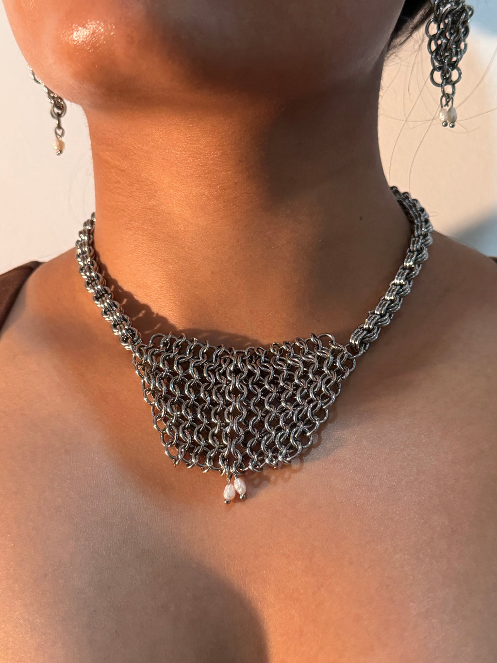 European 4:1 Pendant Necklace